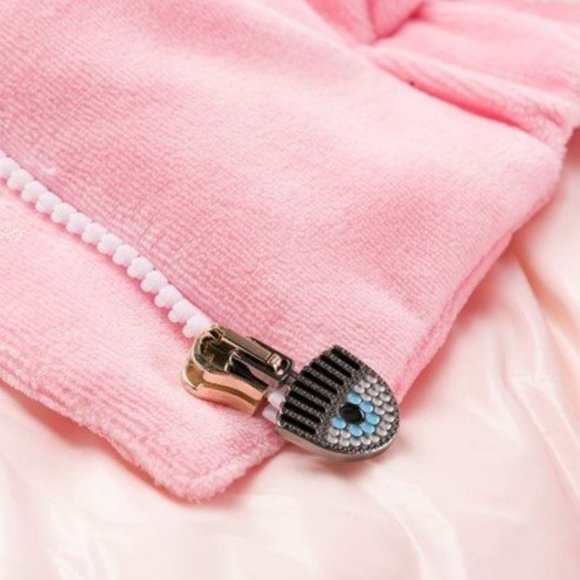 MADE IN ITALY Chiara Ferragni Cropped velvet down jacket hidden hood - Picture 4 of 16